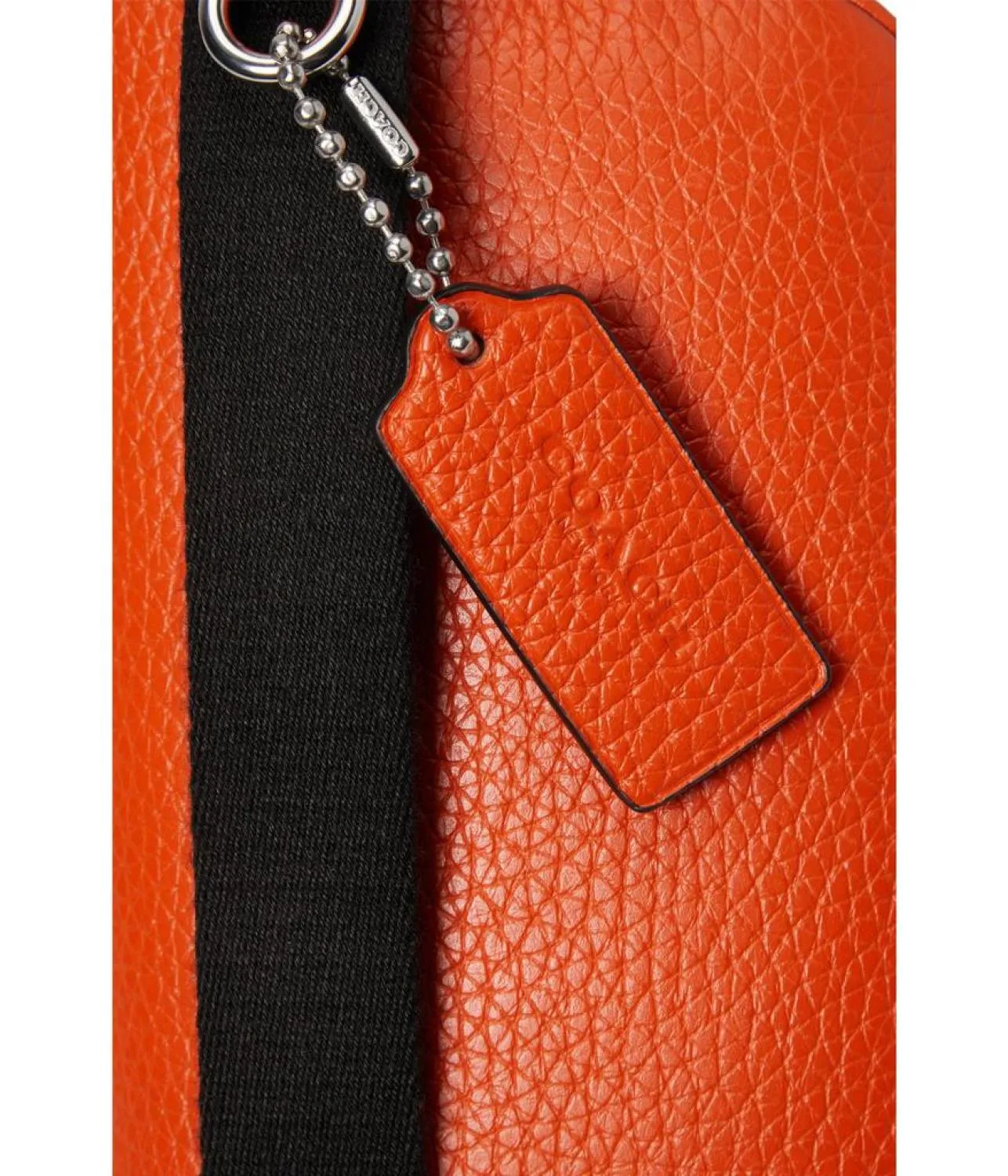 Beck Belt Bag in Pebble Leather