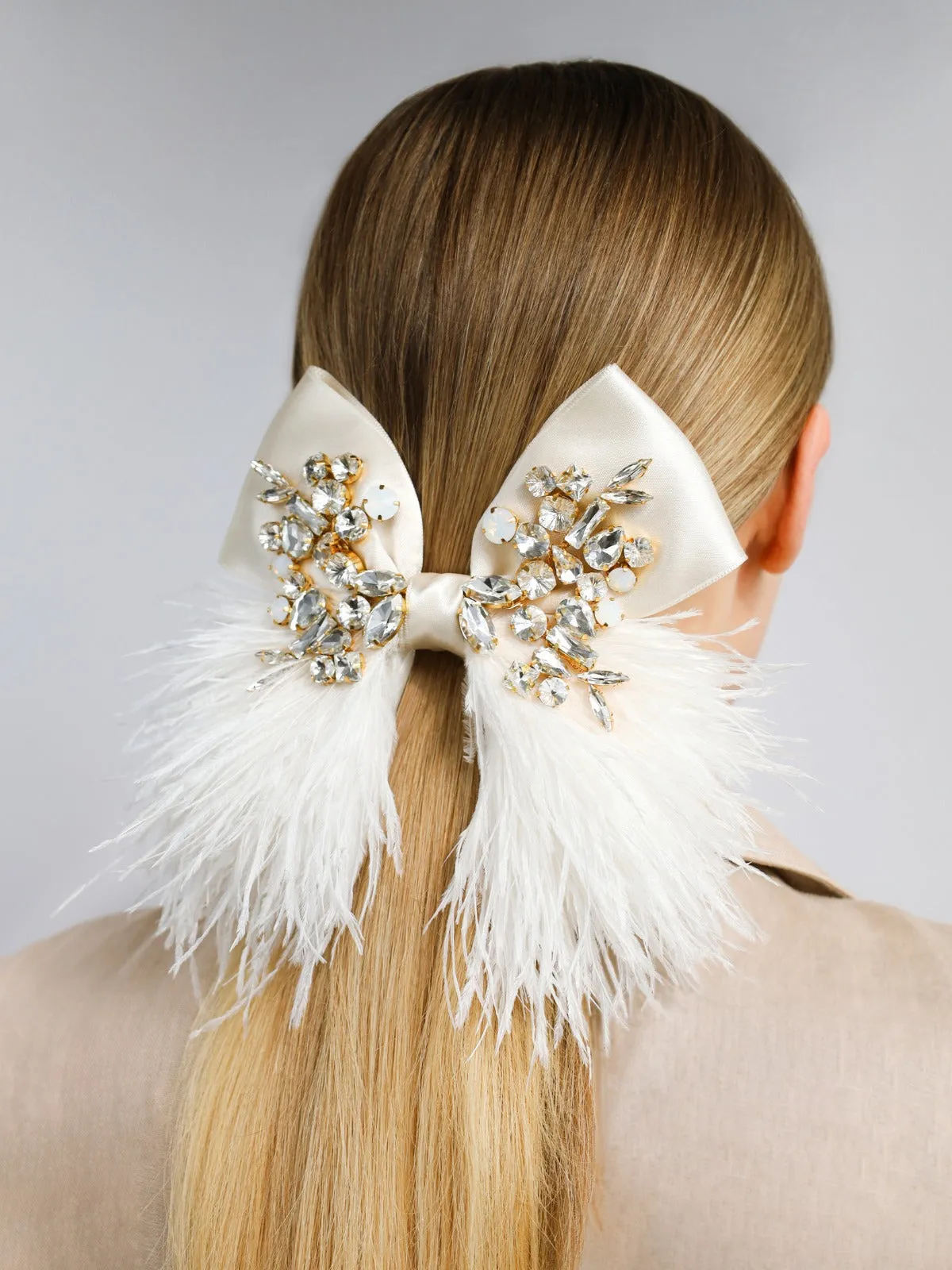 Bow Gilbert Ivory