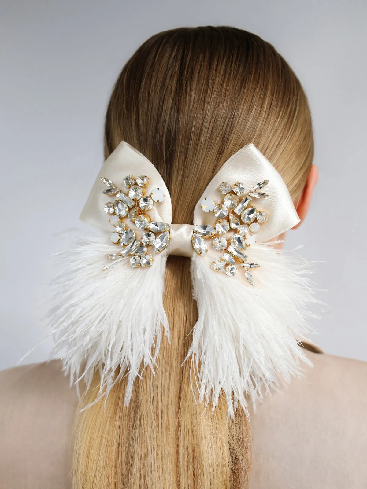Bow Gilbert Ivory