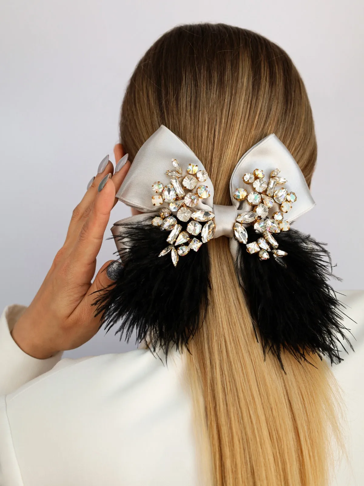 Bow Gilbert Silver & Black