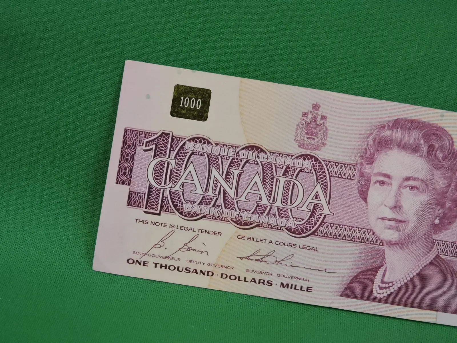 Canadian Bank Notes - ENZ - 1988 - $1000 - EKA1890723