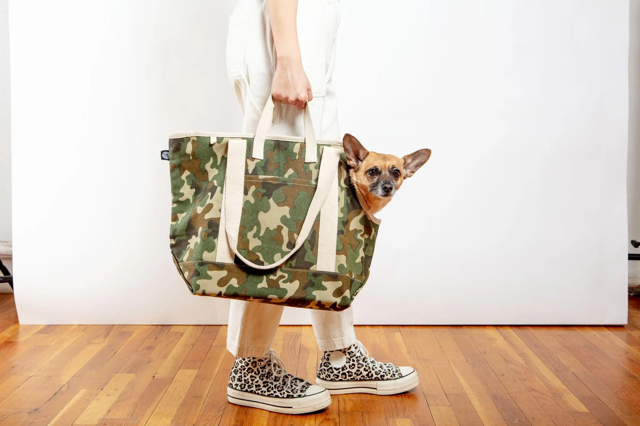 City Carrier Dog Bag in Size 4