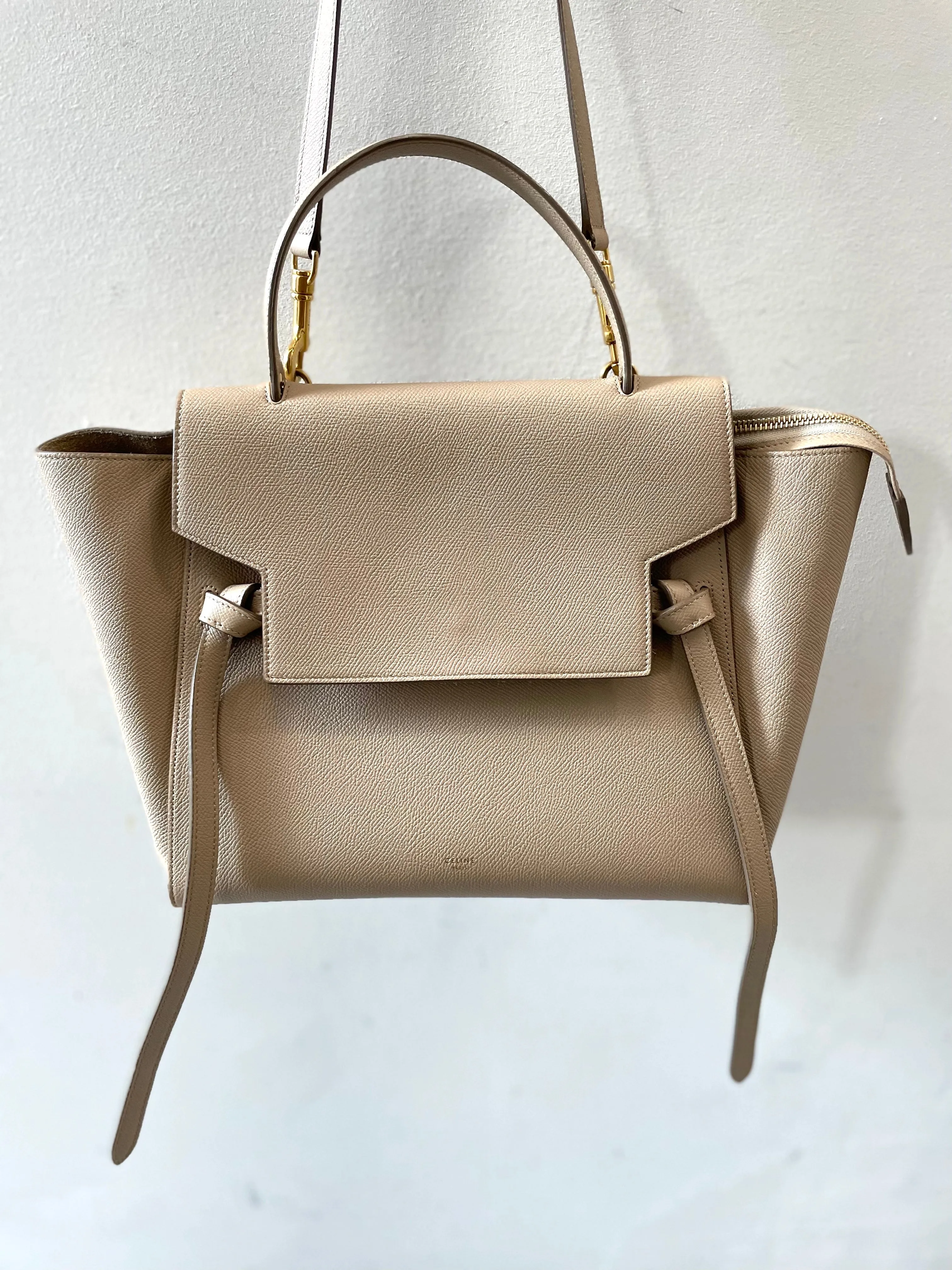 CÉLINE GRAINED CALFSKIN MICRO BELT BAG