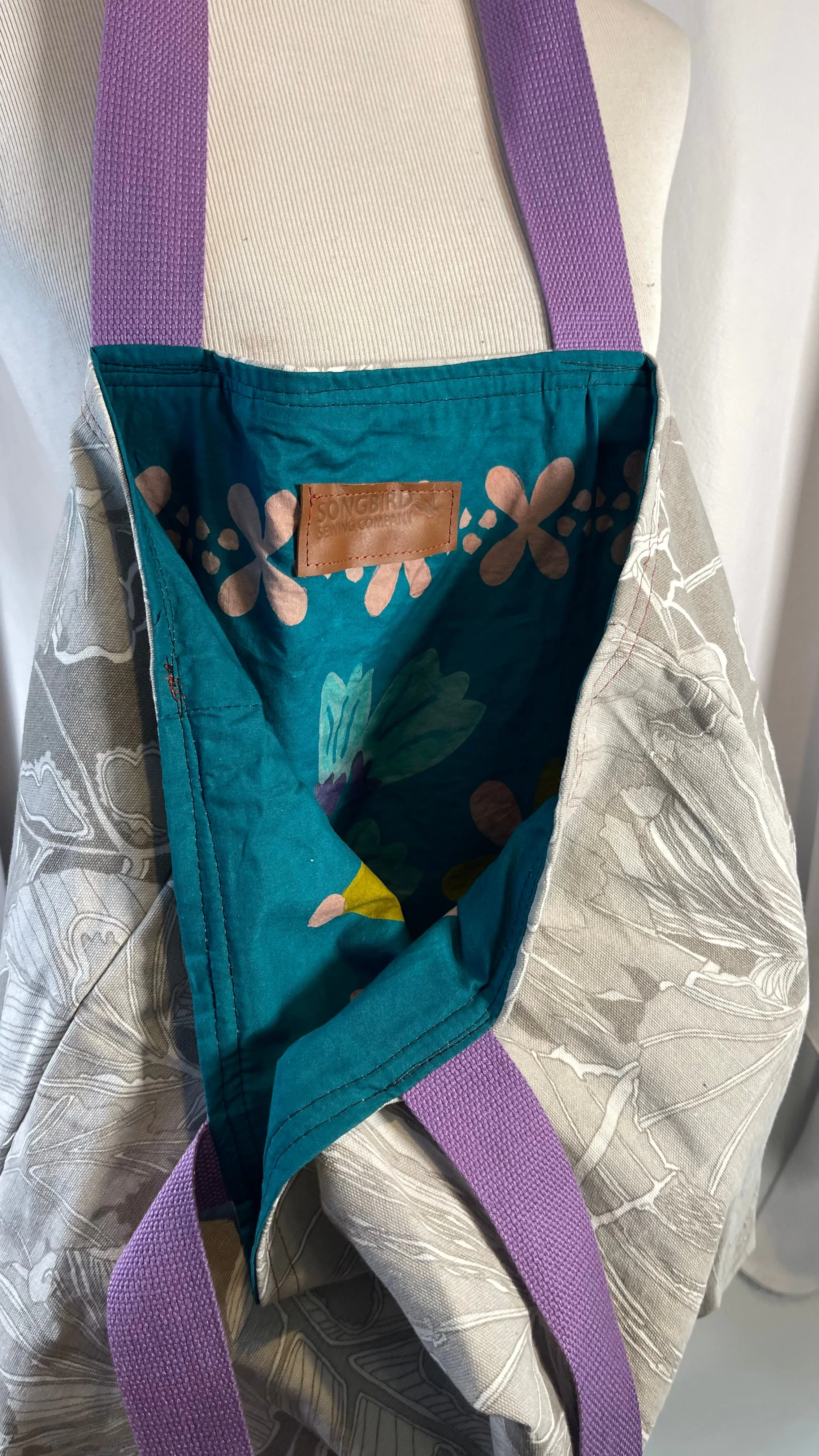 Lightweight Canvas Tote