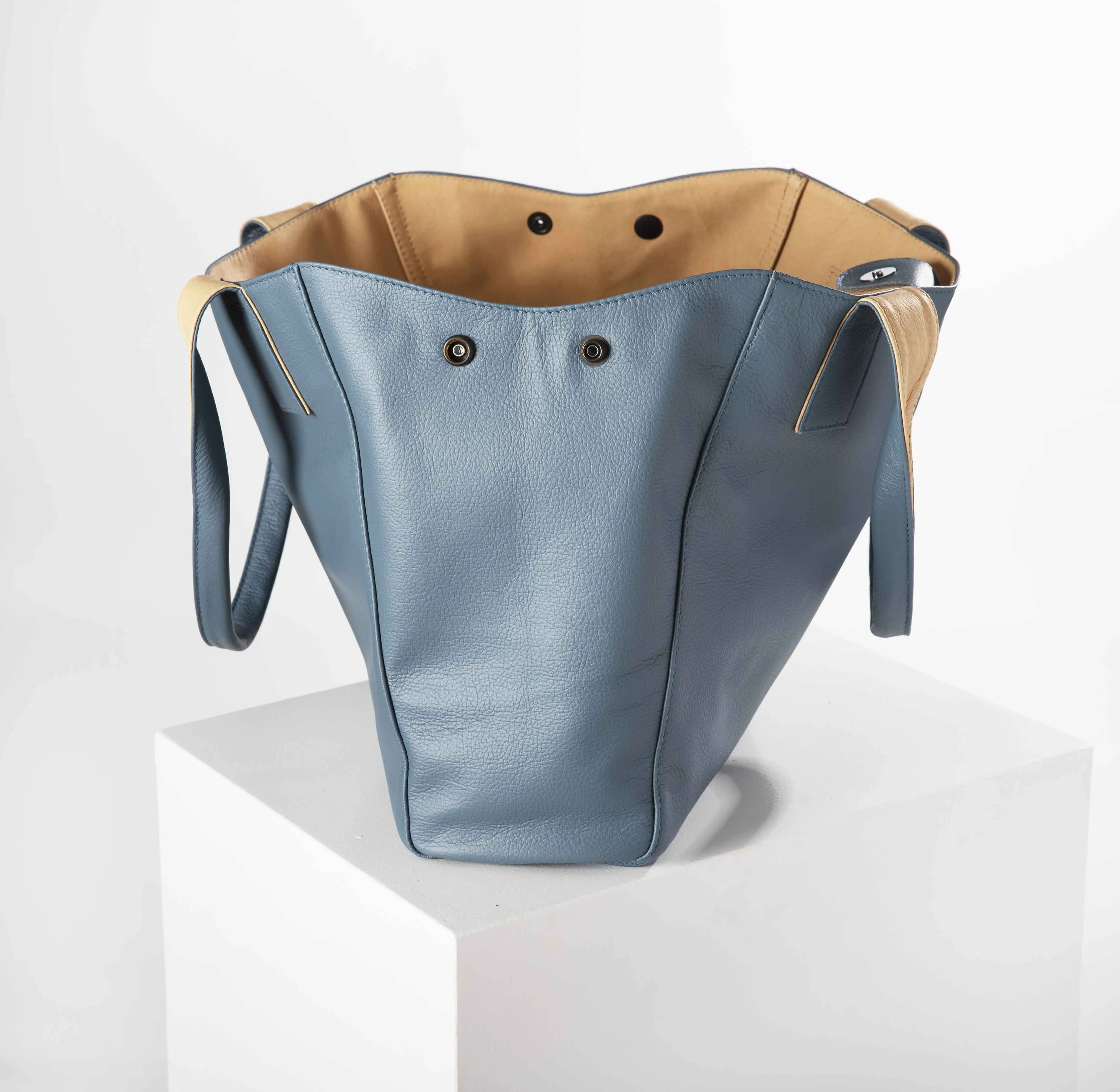 Oversized Tote- Gal