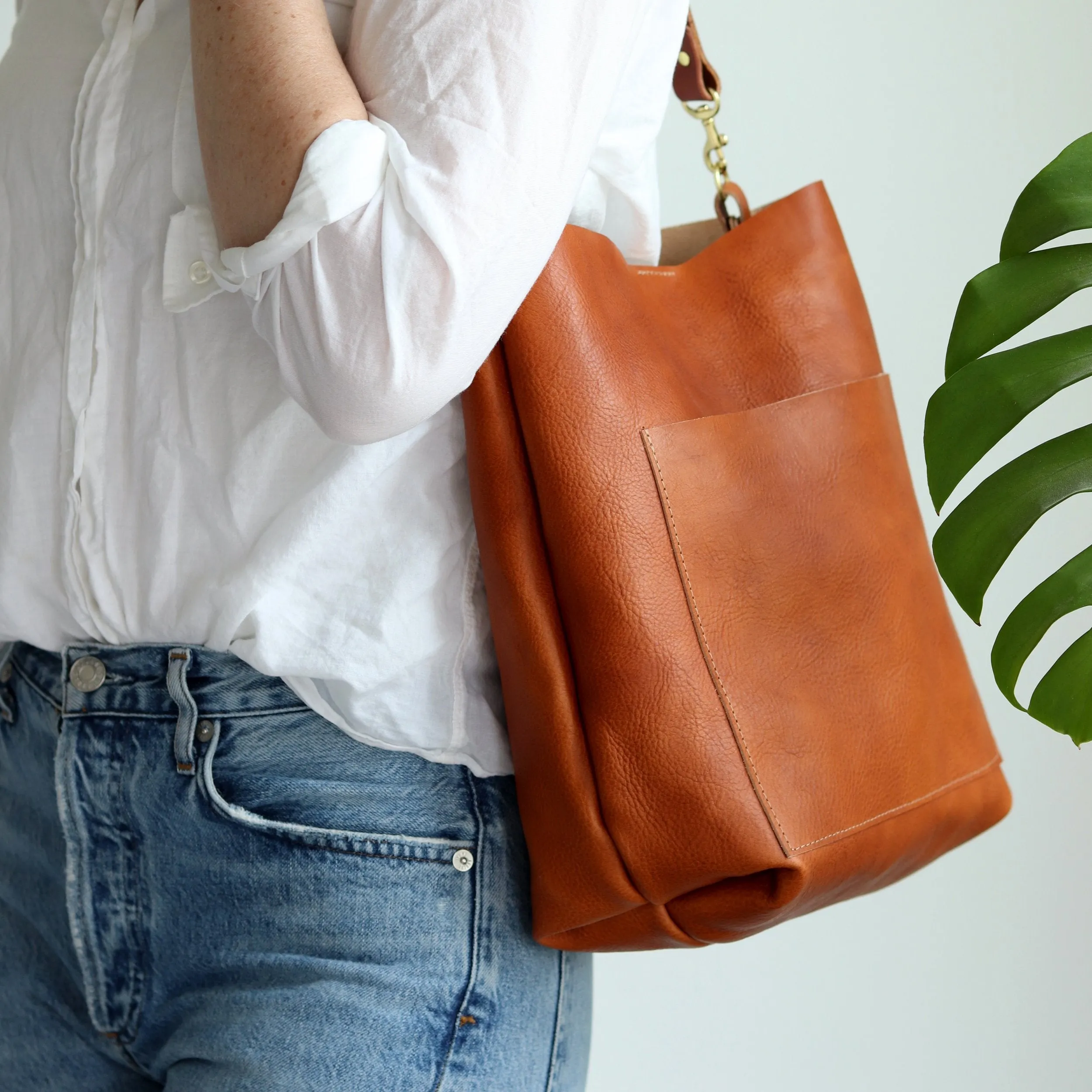 Seconds Sale Leather Day Bag - Saddle Brown
