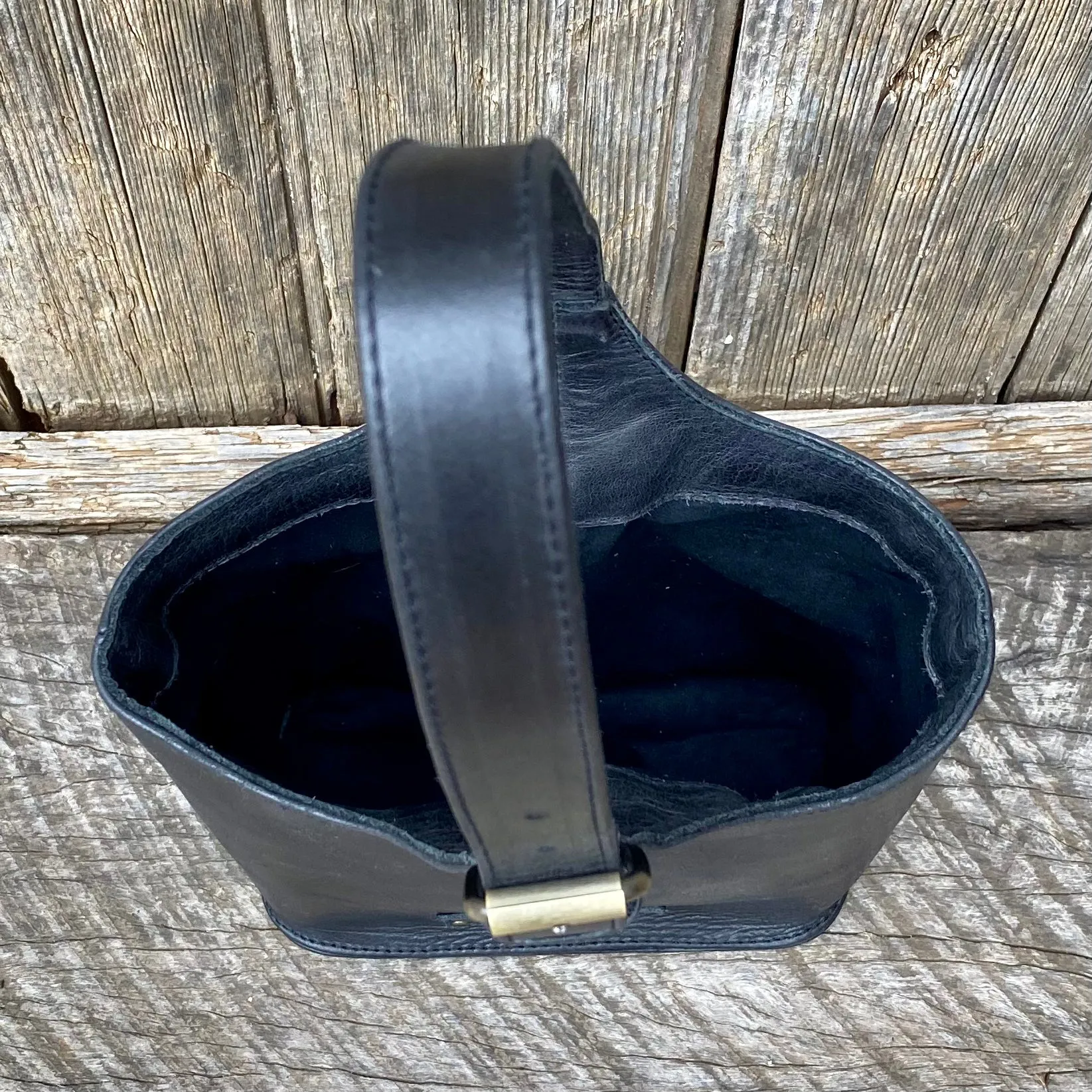 Twin Bottle Leather Wine Carrier