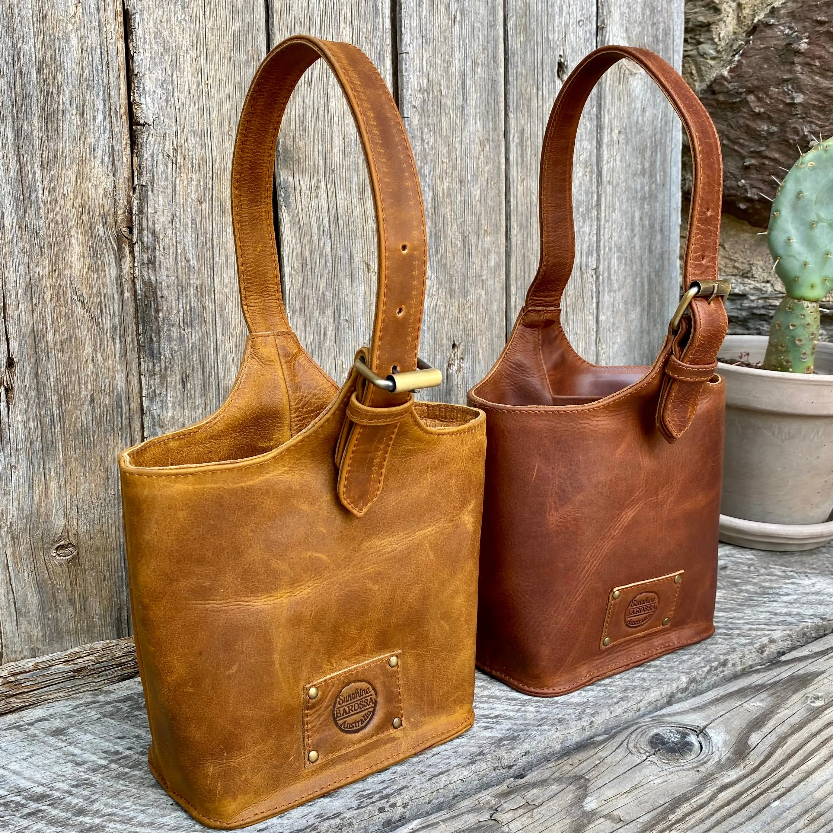 Twin Bottle Leather Wine Carrier