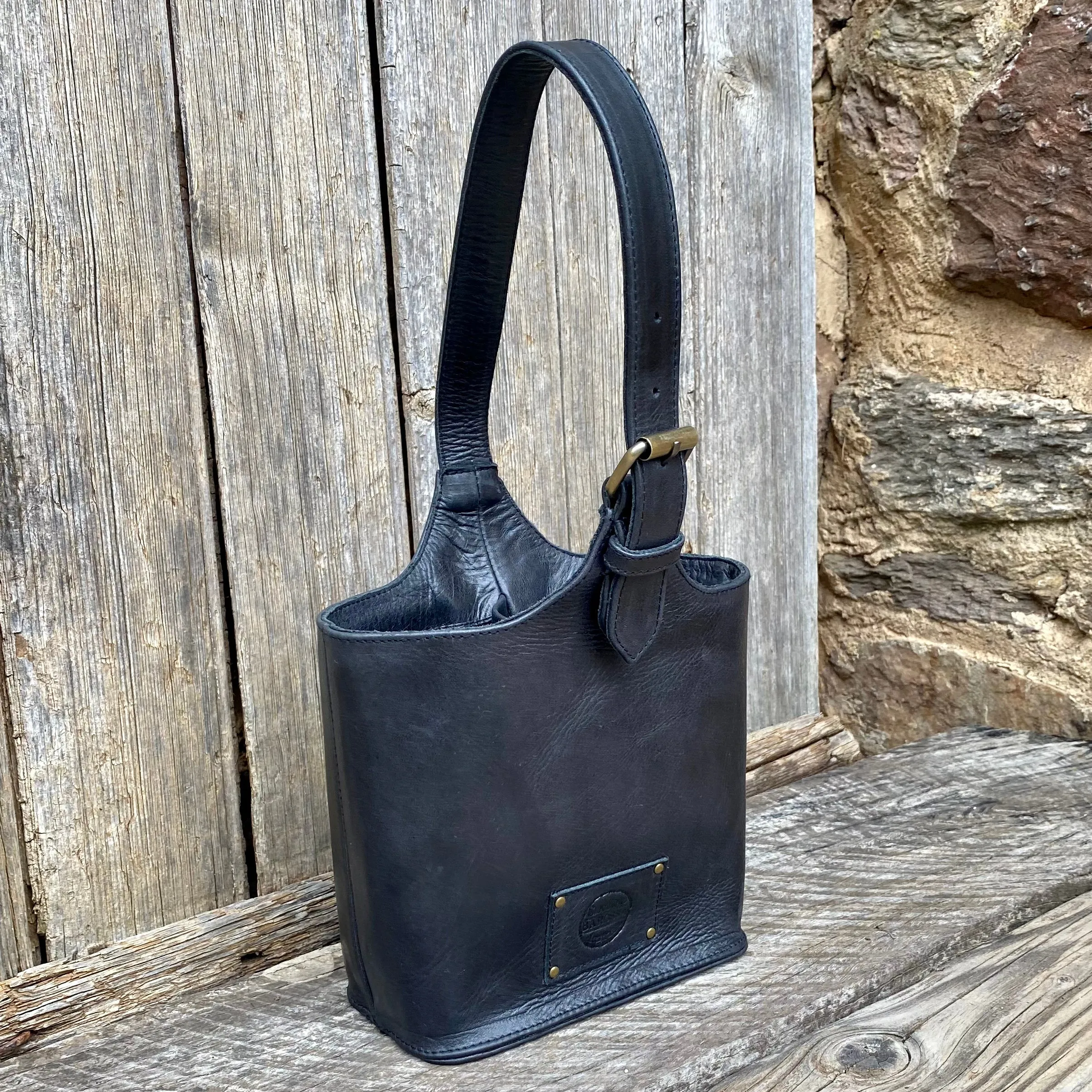 Twin Bottle Leather Wine Carrier