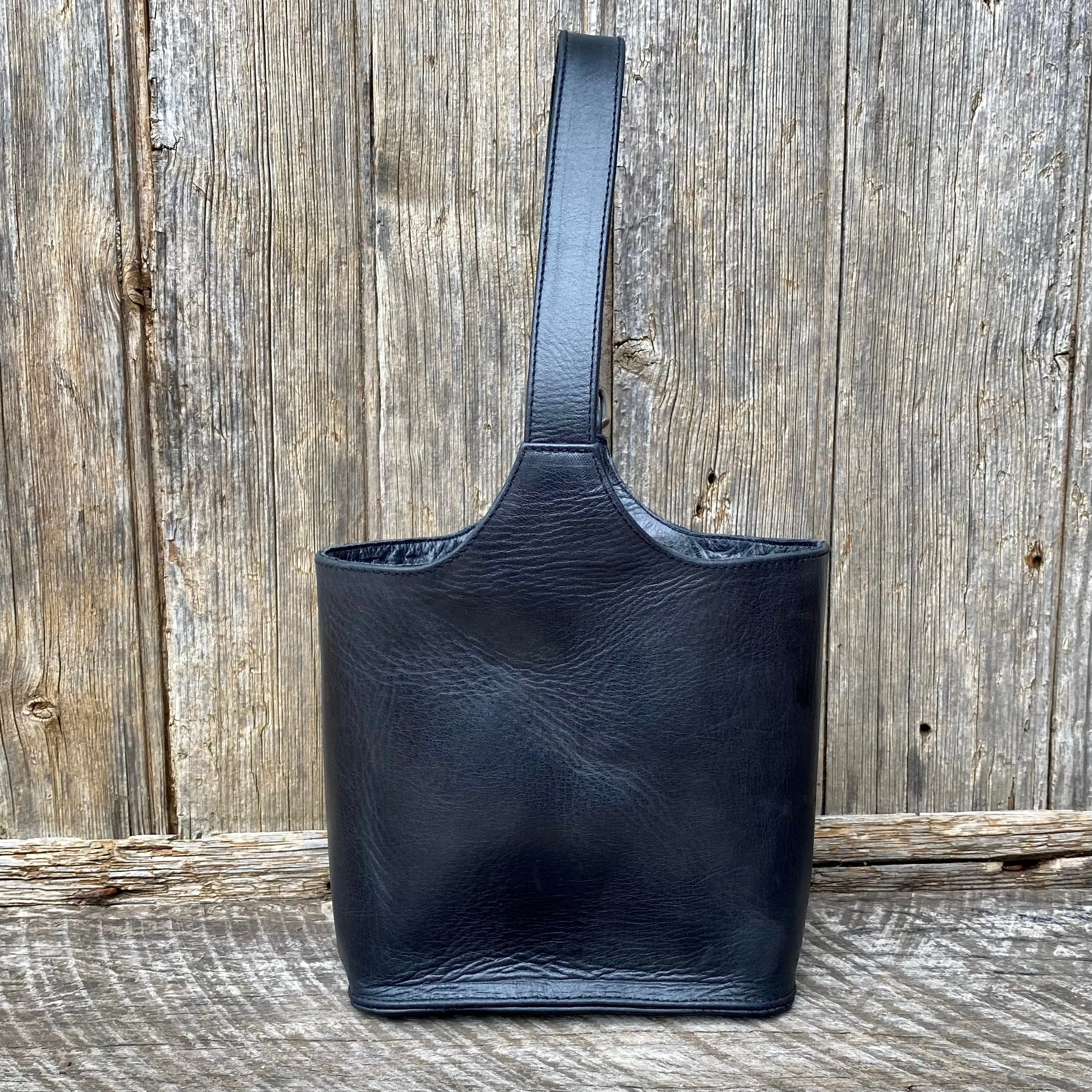 Twin Bottle Leather Wine Carrier