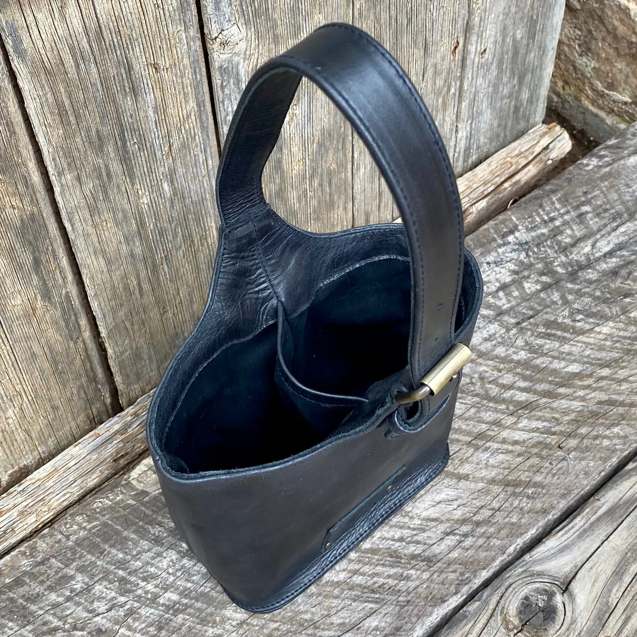 Twin Bottle Leather Wine Carrier