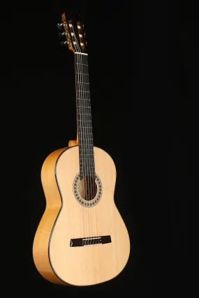 William Falkiner Lutherie Flamenco Guitar