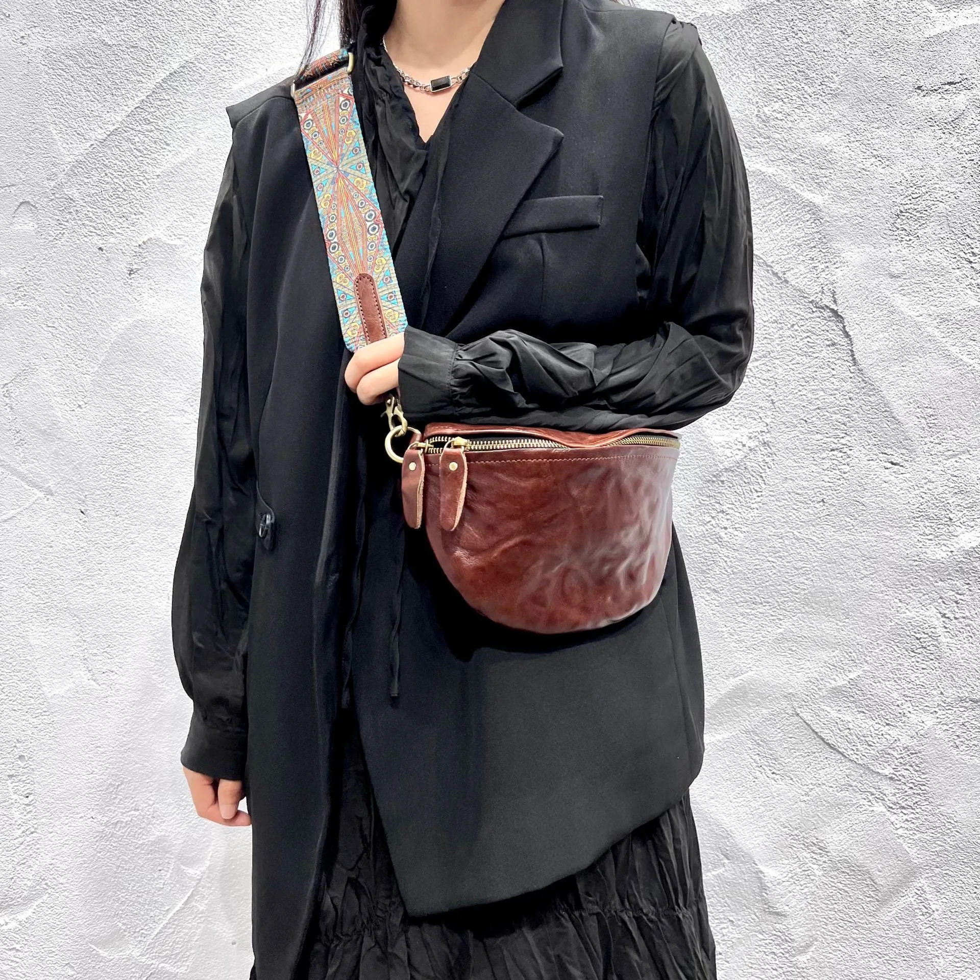 Womens Modern Black Leather Sling Bag Convenient Chest Bag for Women