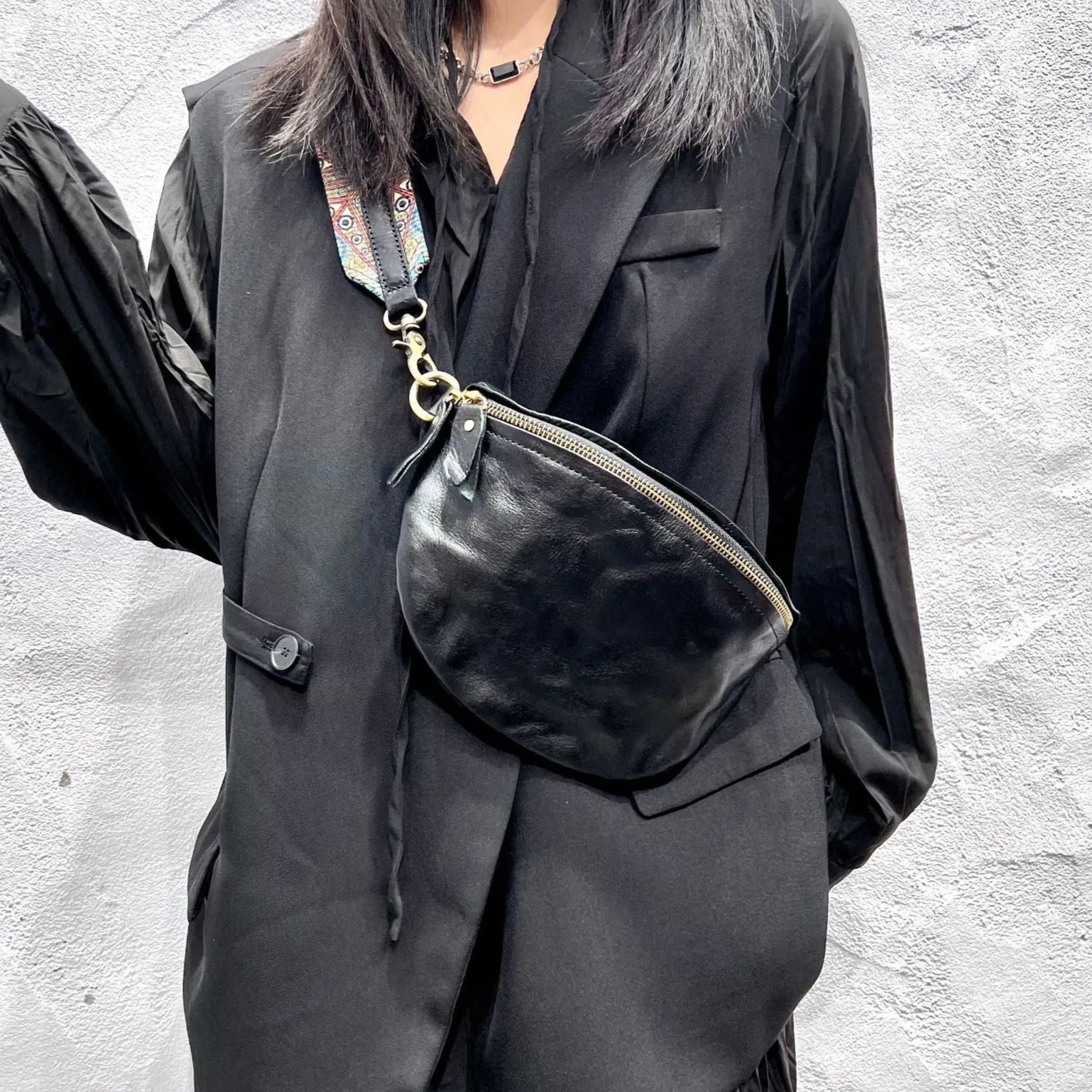 Womens Modern Black Leather Sling Bag Convenient Chest Bag for Women